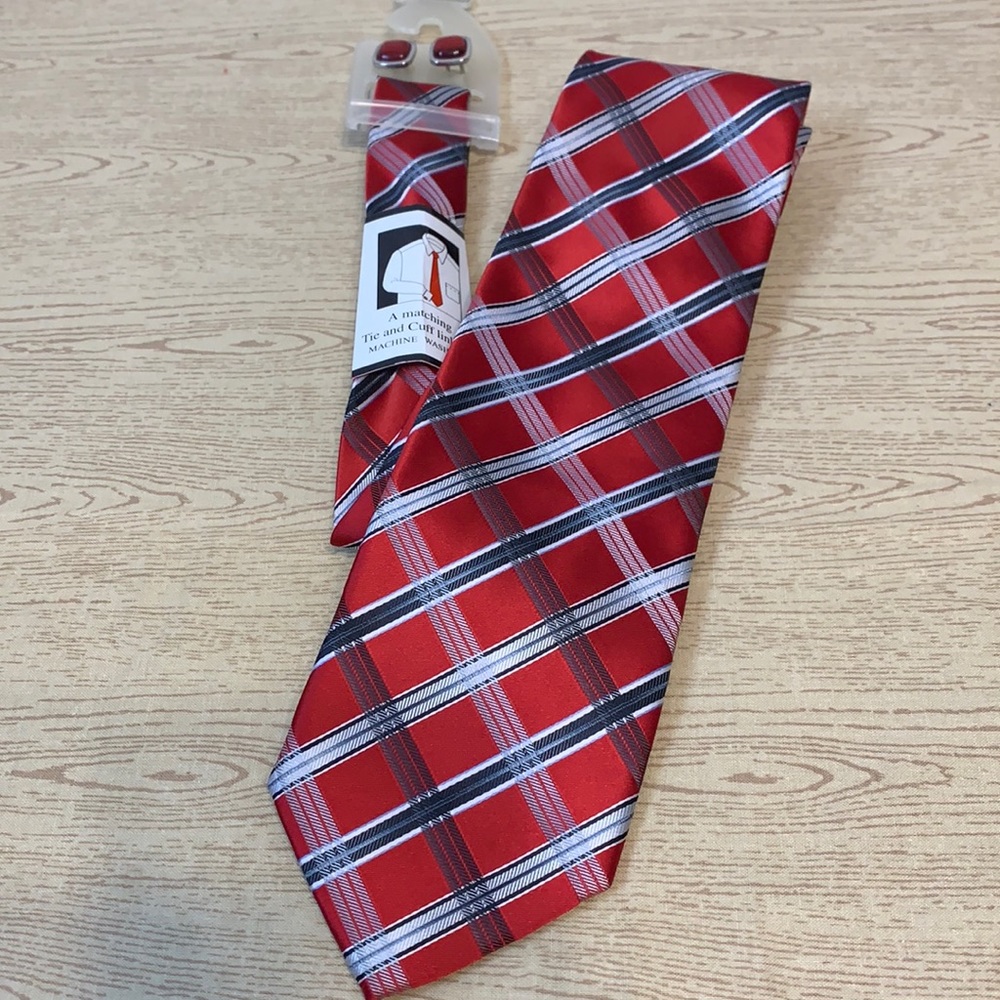 BERGAMO NEWYORK Tie and cuff links set
